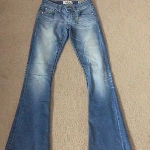 Daytrip Jeans from Buckle